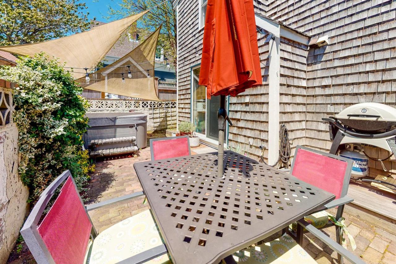 Toast Of P-Town Apartment Provincetown Ngoại thất bức ảnh